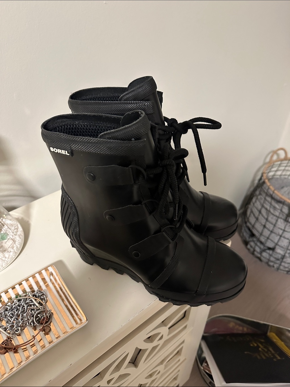 Sorel Black Lace-Up Waterproof Short Rain Boots